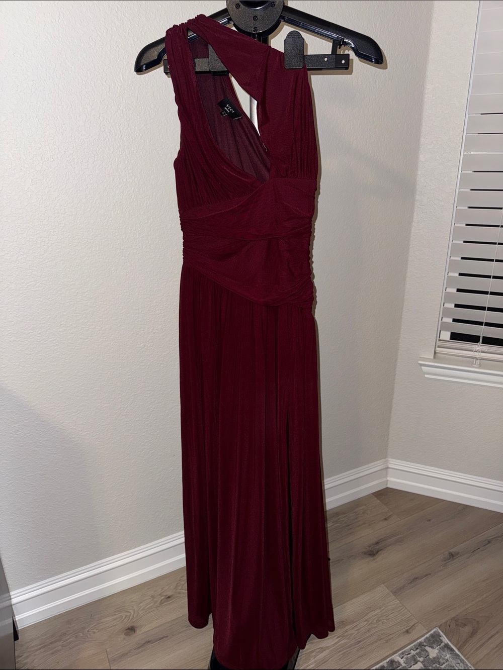 Vici Wine Red Sleeveless Maxi Dress